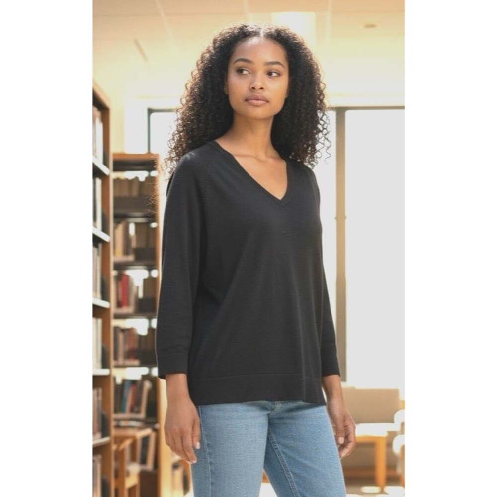 Brooks Brothers womens silk black 3/4 sleeve v-neck sweater Large  minimalist